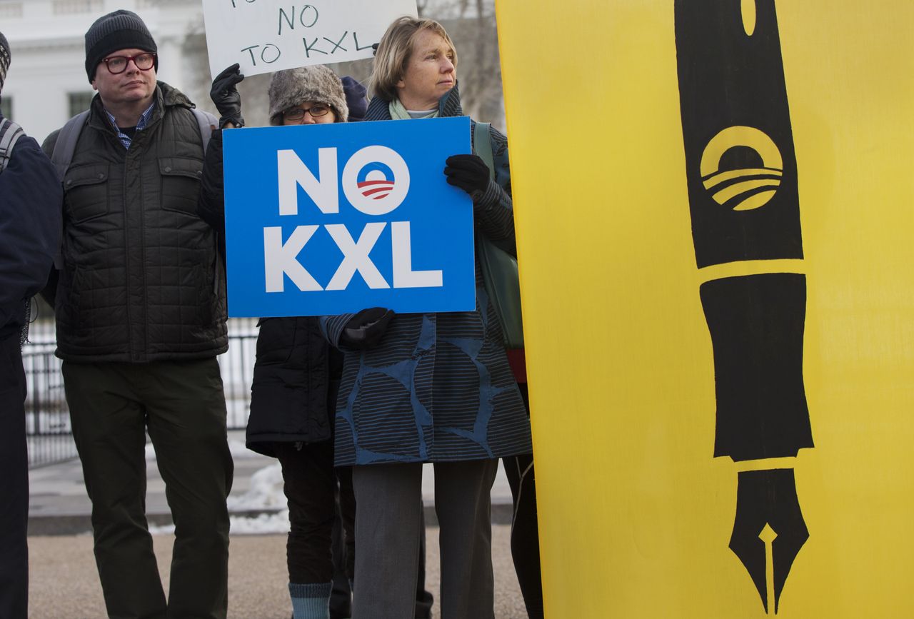 Protesters outside the White House.