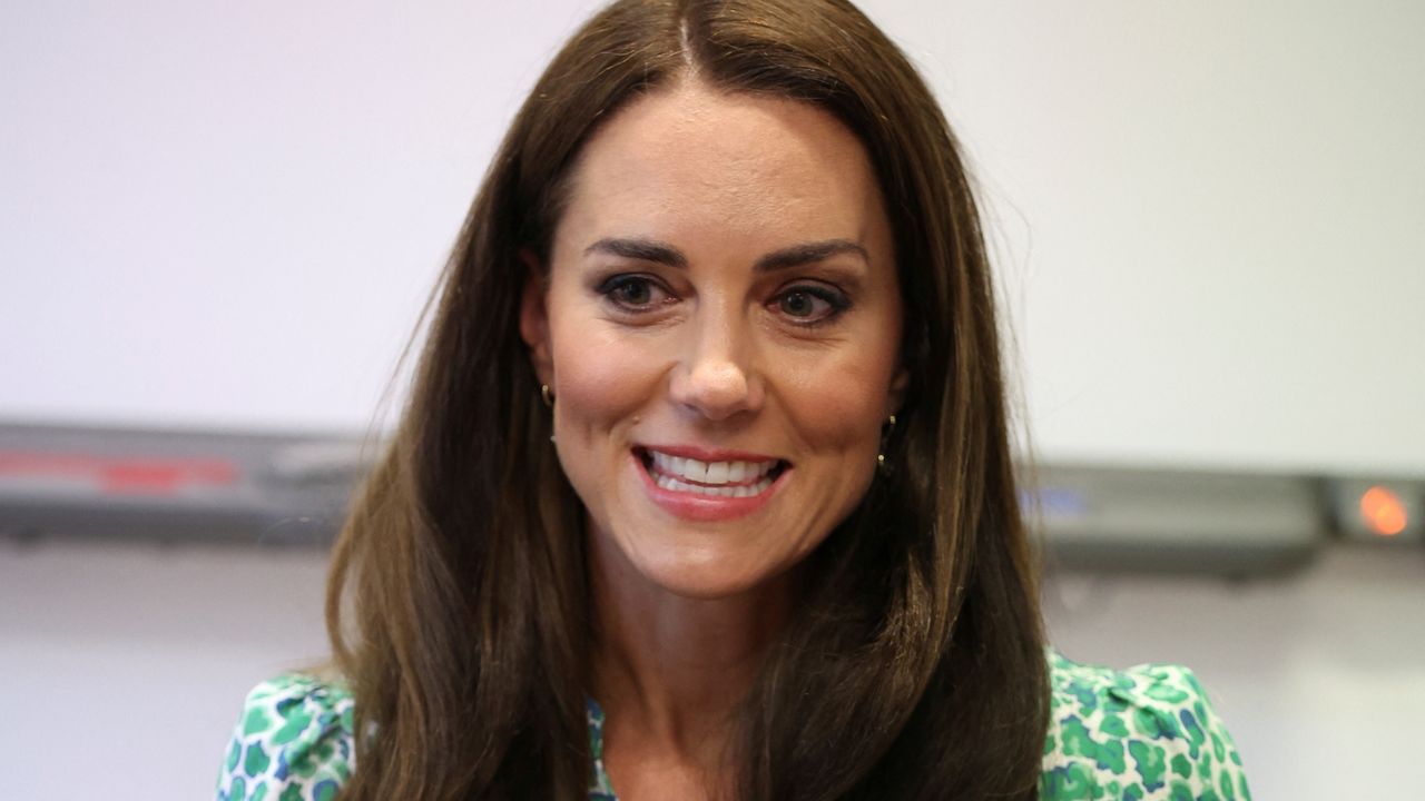 Catherine, Princess of Wales visits field study health visitors at Riversley Park Children&#039;s Centre on June 15, 2023 in Nuneaton, England. 