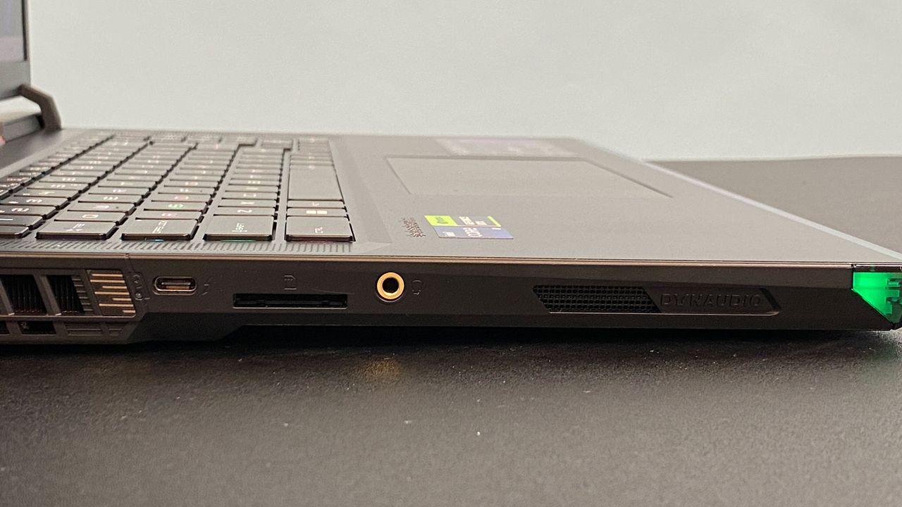 MSI Raider GE78 HX