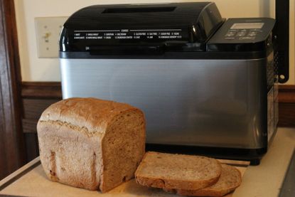 Zojirushi Home Bakery Virtuoso Plus Breadmaker Review | Homes & Gardens