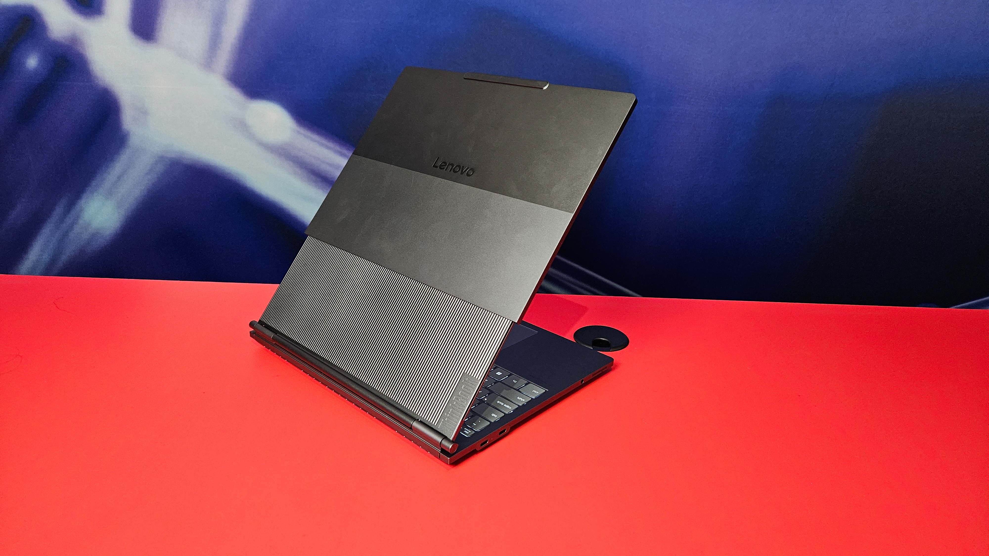 The Lenovo ThinkPad Gen 6 Rollable