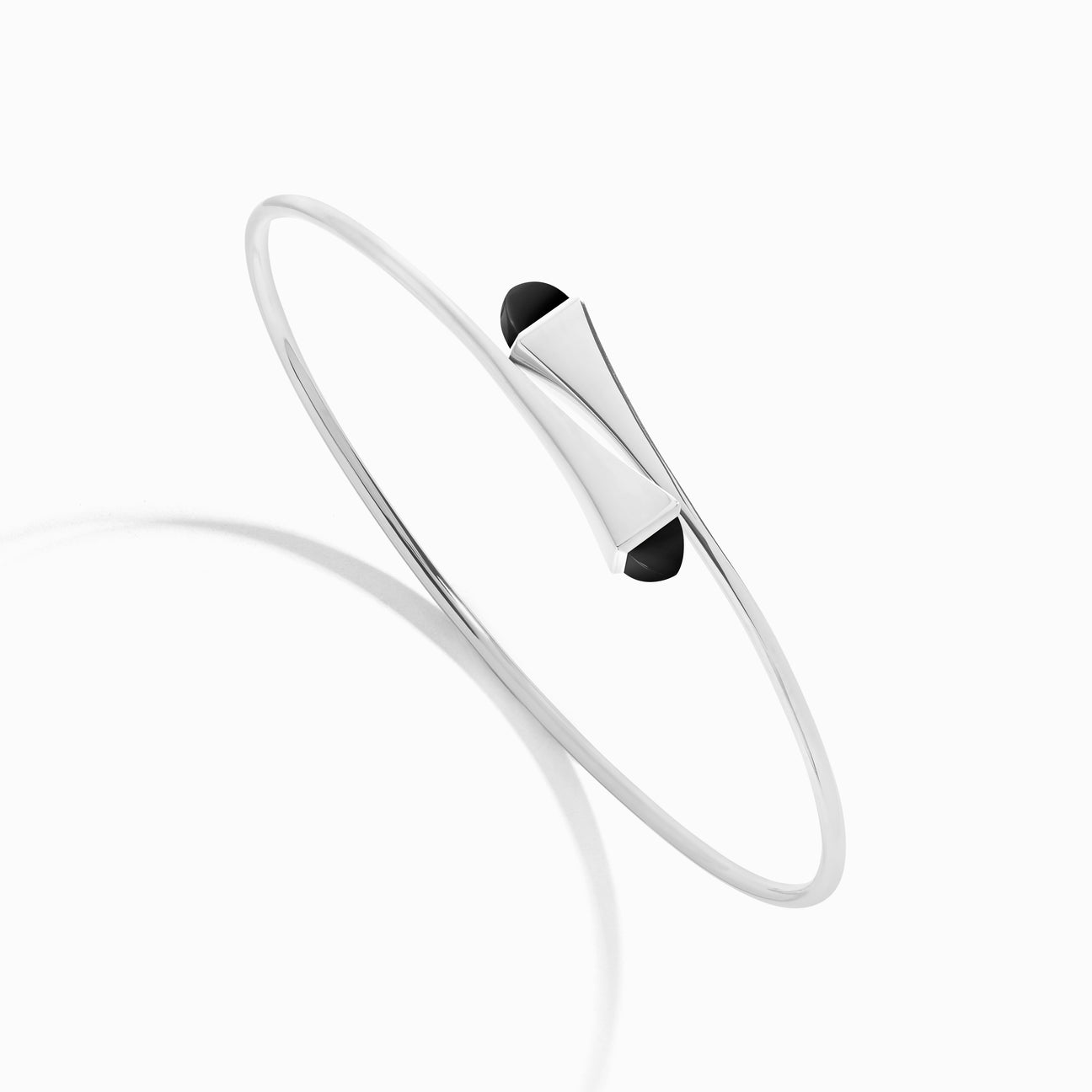 Cleo Wire Gold Slip-On Bracelet