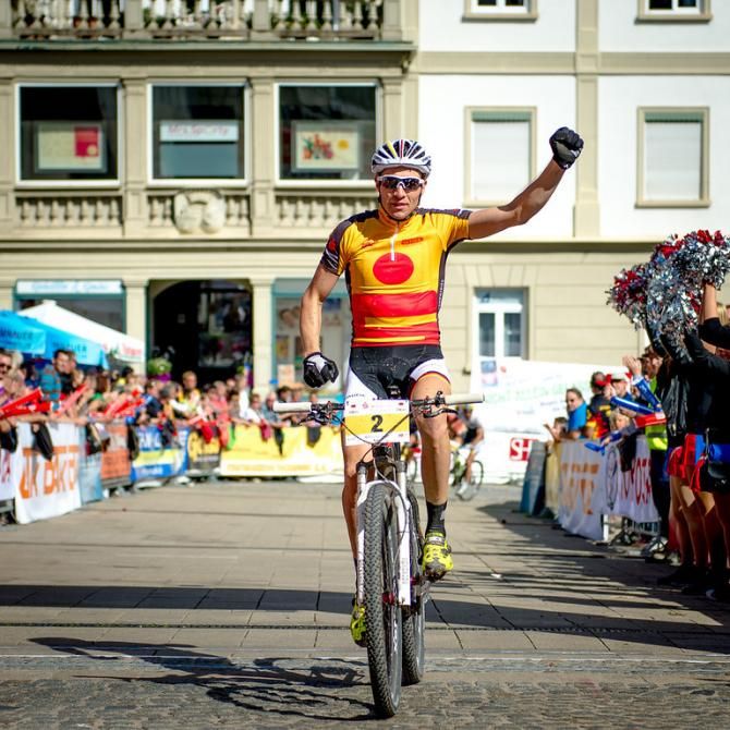 Markus Kaufmann wins the overall Trans Zolernalb