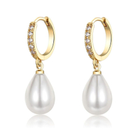 Pearl Dangle Earrings: Was £10.99, Now £8.79 at Amazon