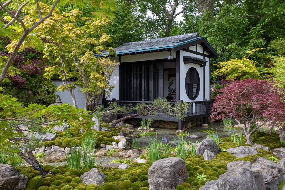 Tokonoma Garden &amp;ndash; Sanumaya no Niwa. Designed by Kazuyuki Ishihara and Paul Noritaka Tange. Show Garden. RHS Chelsea Flower Show 2026. Site no. 328