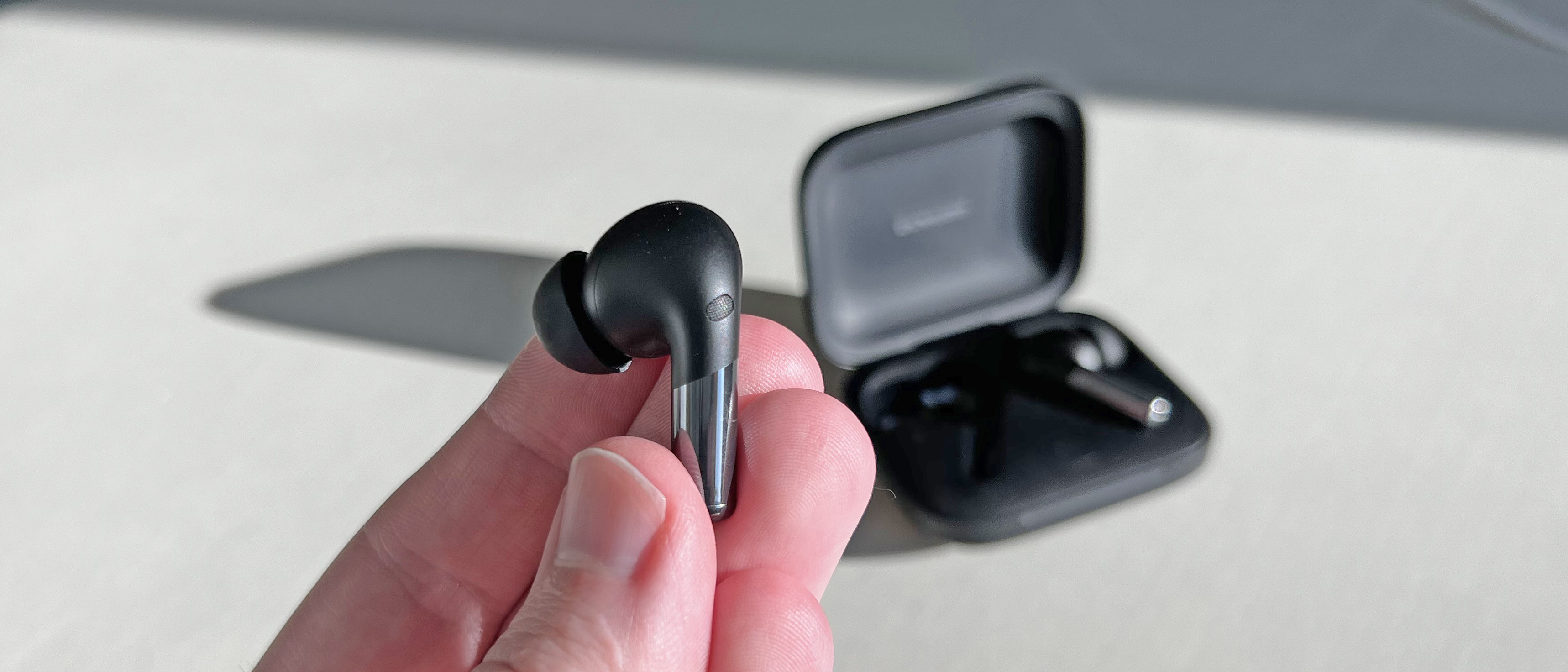 Estos auriculares Bluetooth con ANC de Anker son una alternativa más barata  a los AirPods y ahora están de oferta a precio mínimo