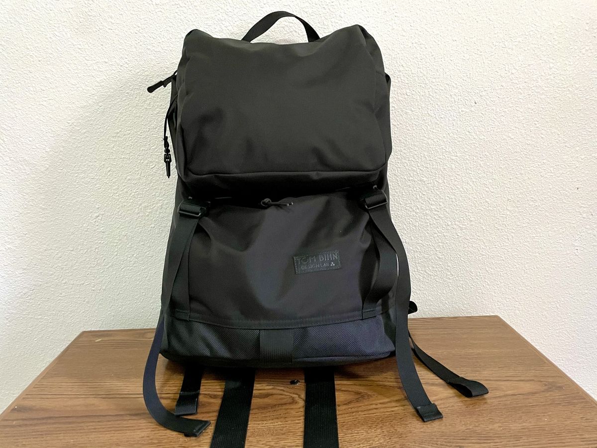 Tom Bihn Shadow Guide V2 33 Hero