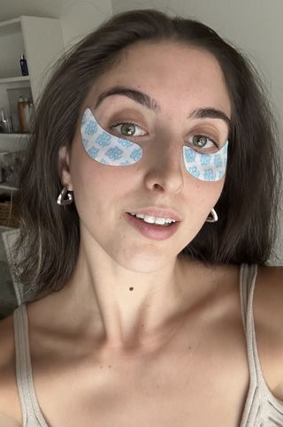 Marisa Petrarca using the Talika Eye Therapy Patches