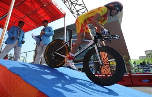 Eugen Wacker (Kyrgyzstan) heads out for his silver medal winning ride.