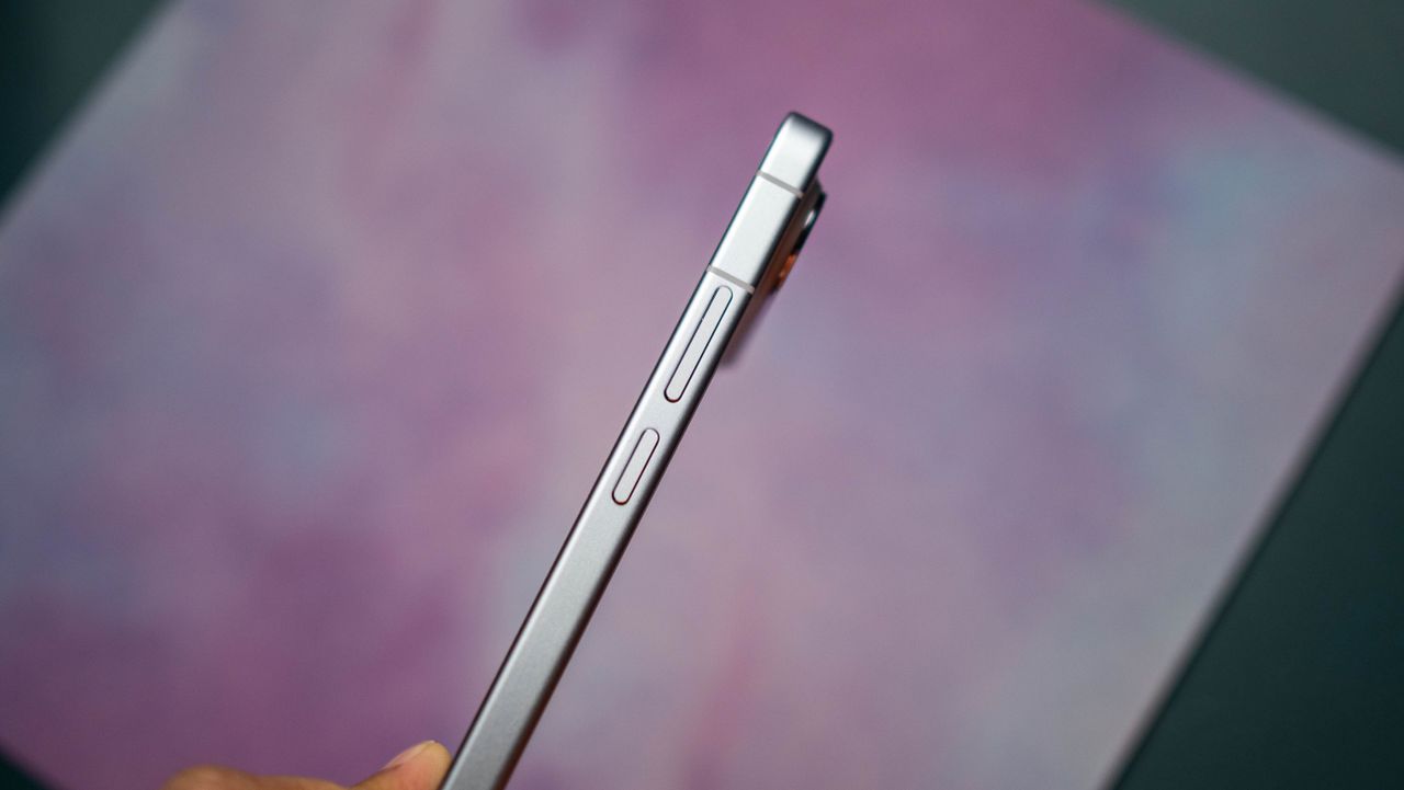 Vivo X300 FE review