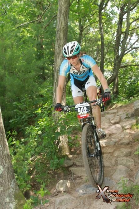 Amber Markey(Brazen Dropouts) leaves the rest of the women behind