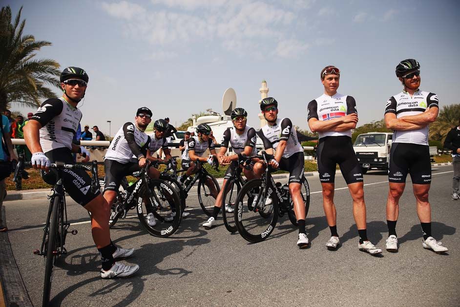 Dimension Data hang around at the start of stage 1