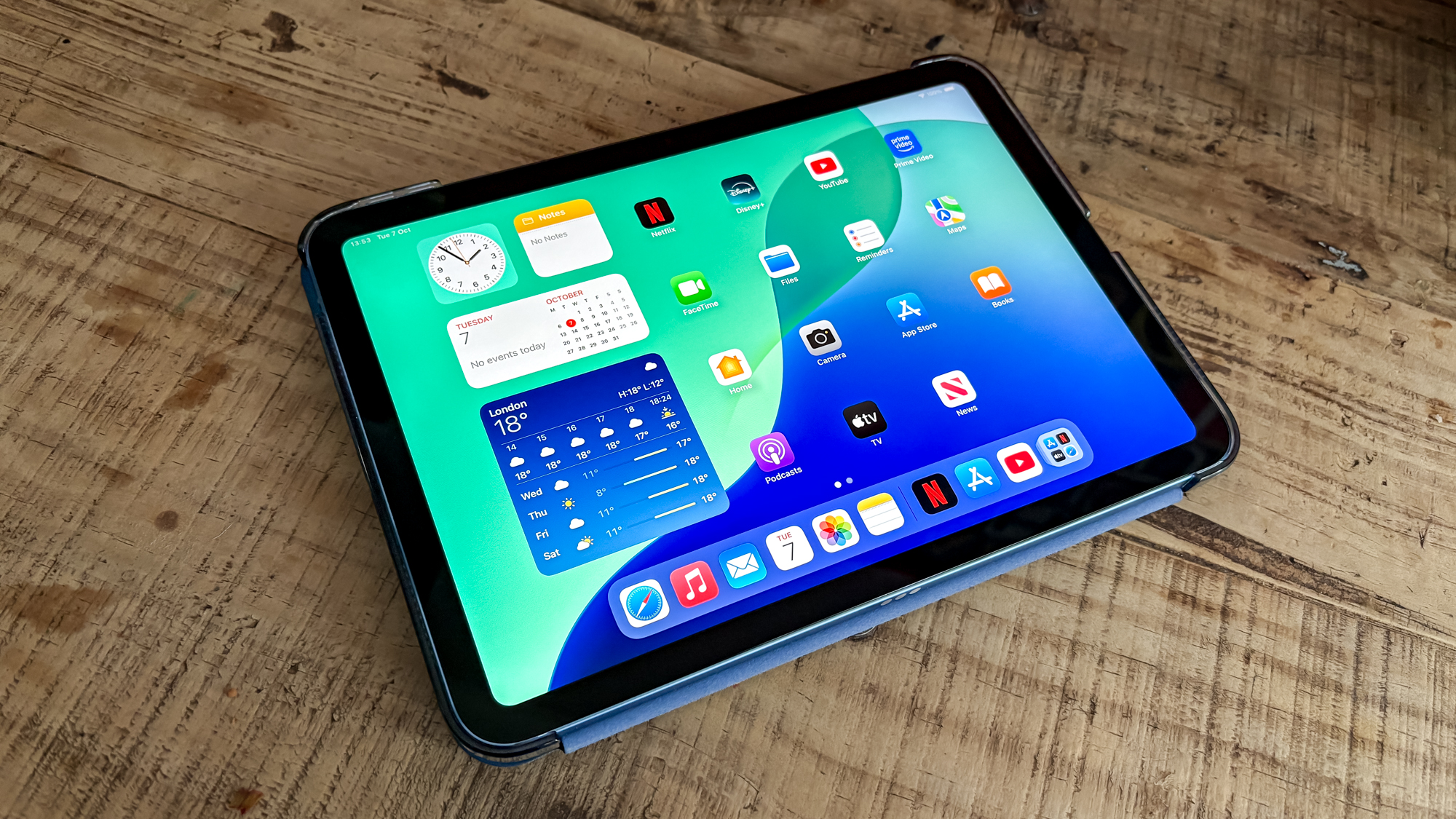 iPad 11