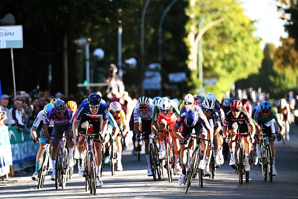  Coppa Bernocchi: Dorian Godon outsprints Tobias Lund Andresen to take victory 
