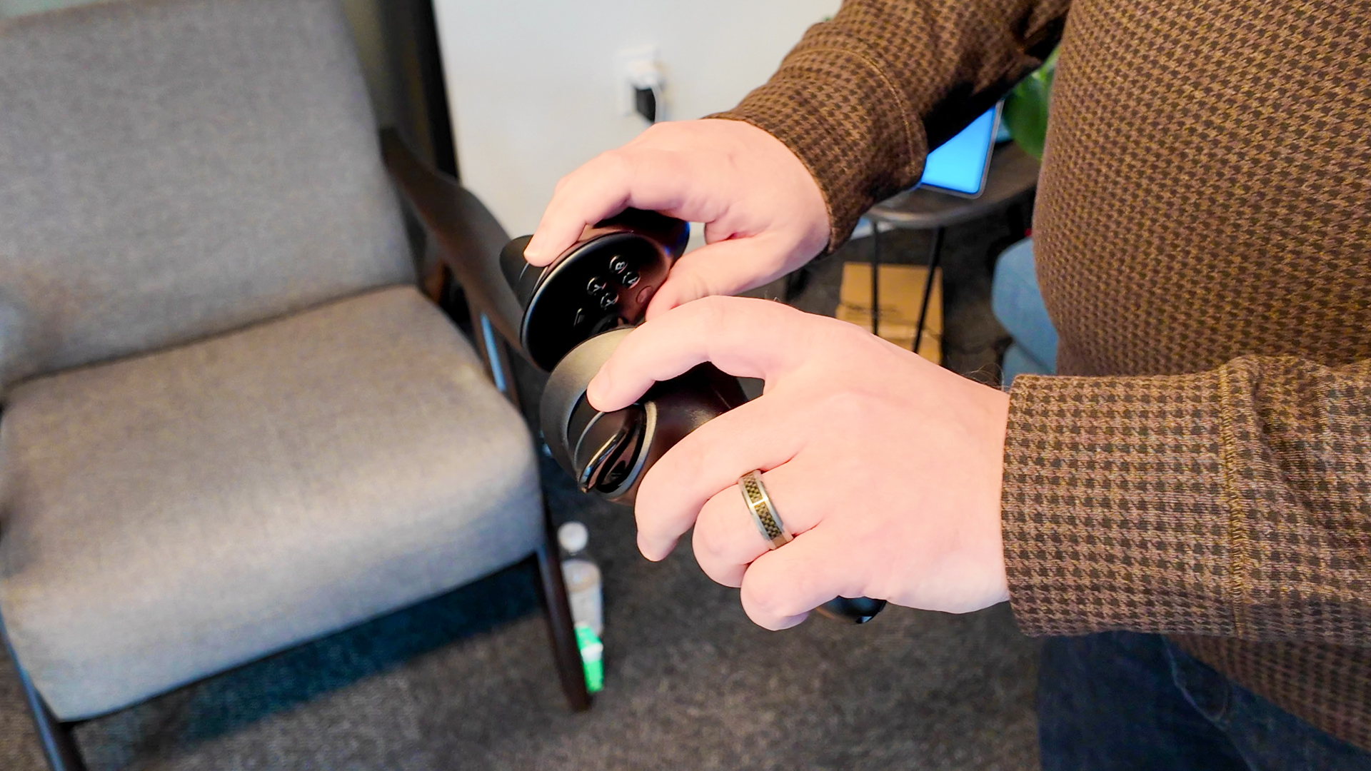 Hands-on with Valve&#039;s new VR headset, the Steam Frame, during an interview at Valve HQ in Bellevue, Washington.