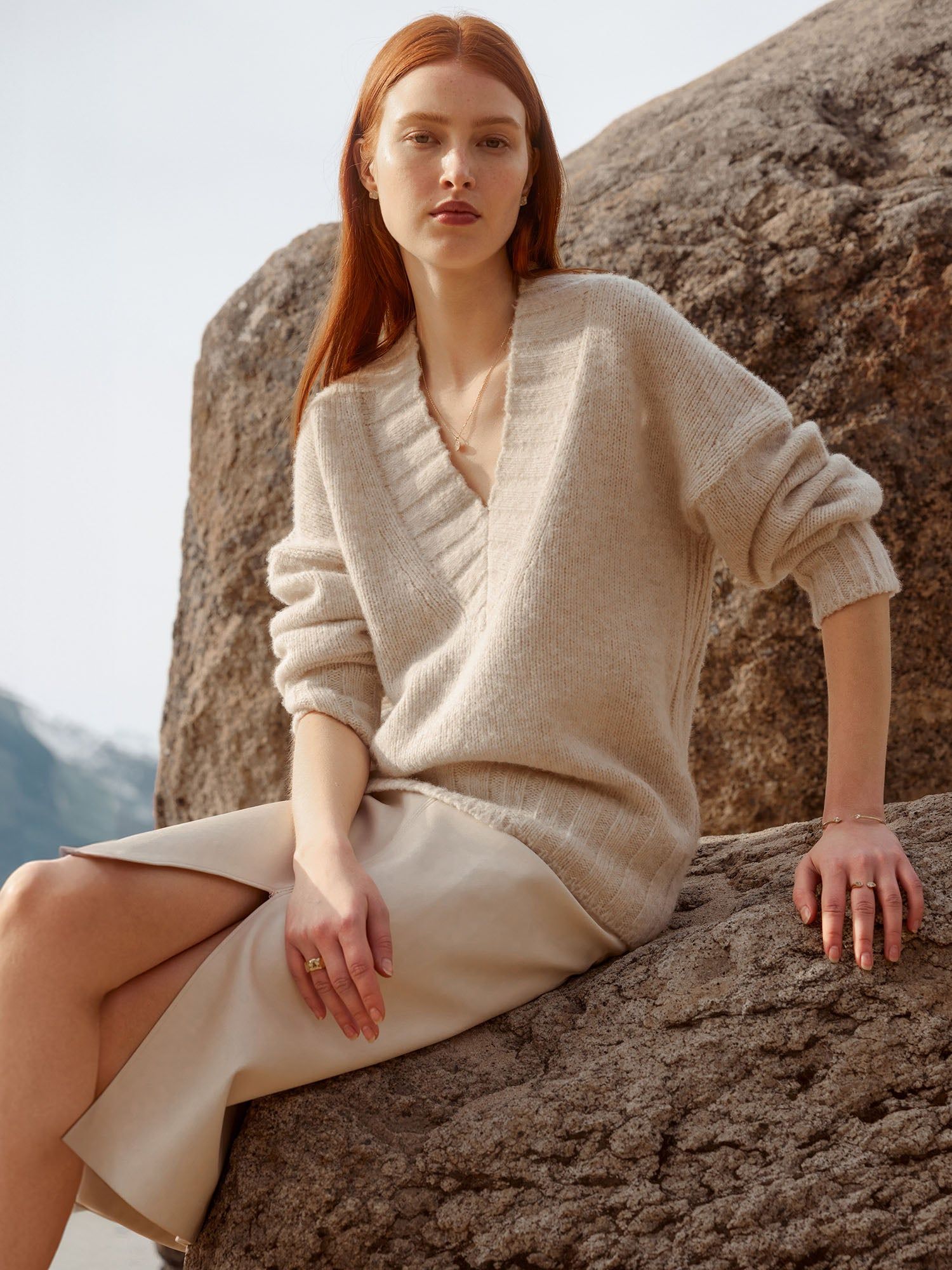 pYL6WHrPcTWyEuoCzppPqS-320-80 パリの人々はこの秋、ジーンズと合わせてこの 4 つのワンランク上の定番アイテムを着ています