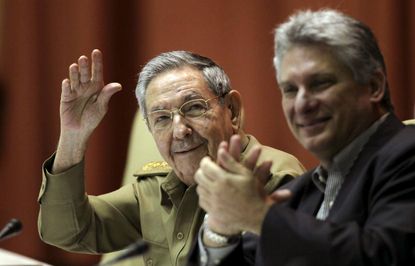 Raul Castro thanks Obama for 'a new chapter,' but affirms Cuba's communist rule