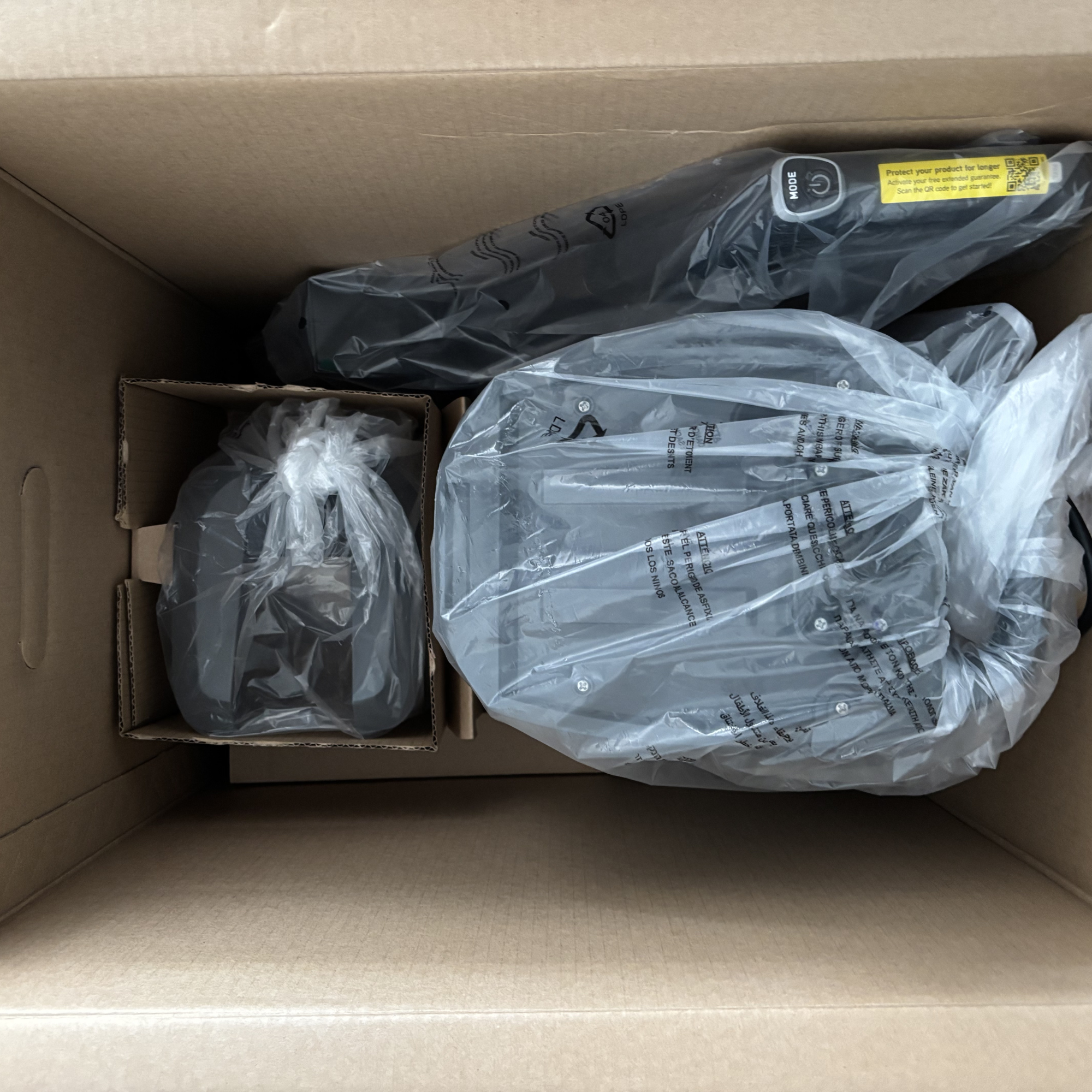 VAX Platinum SmartWash unboxing