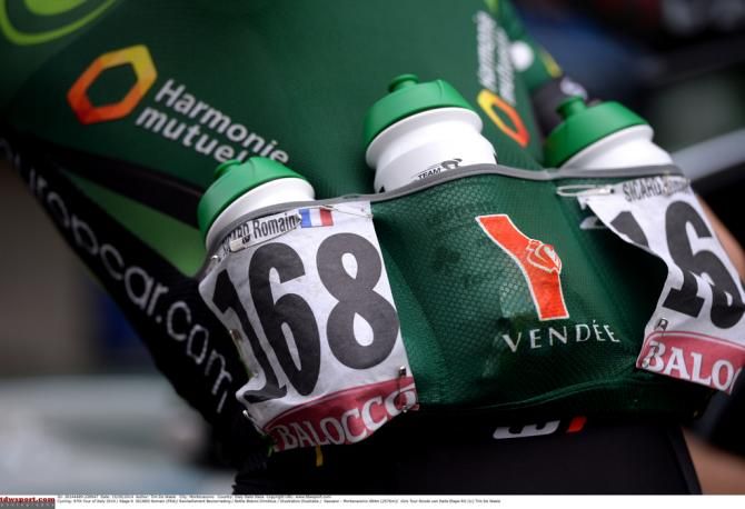 Romain Sicard (Europcar) stocking up on bidons