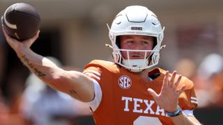 Texas vs Michigan college football livestream