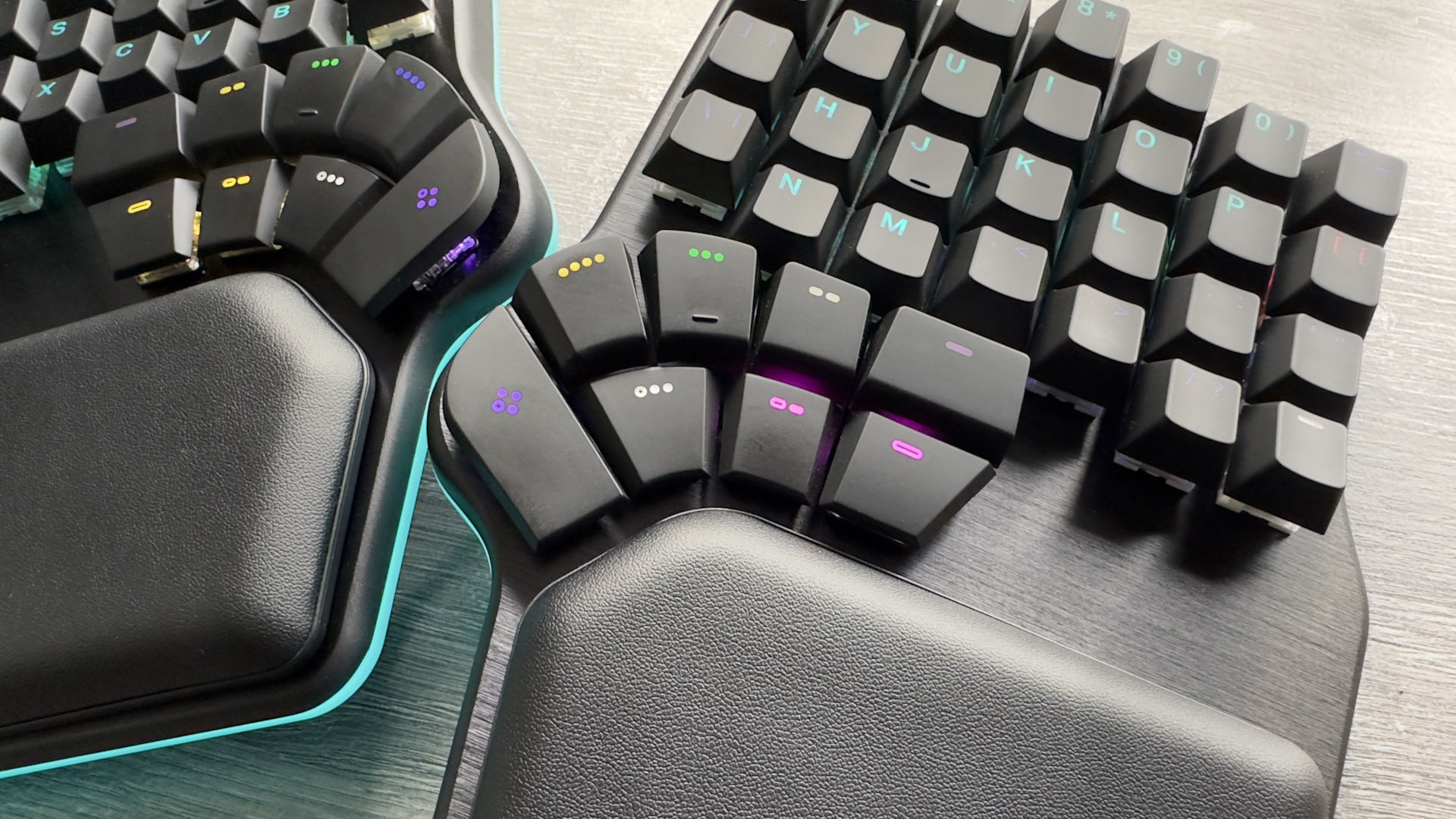 A photo of the Dygma Defy ergonomic keyboard