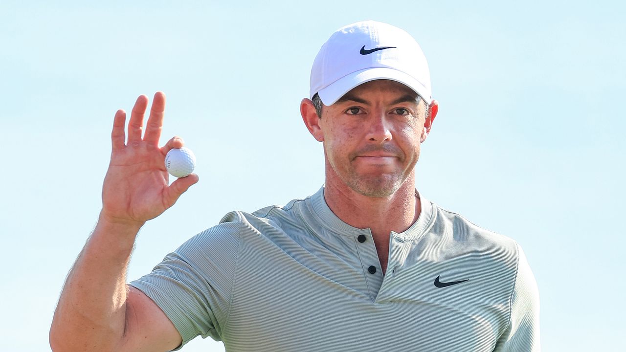 Rory McIlroy waves to the crowd at the 2024 Abu Dhabi HSBC Championship