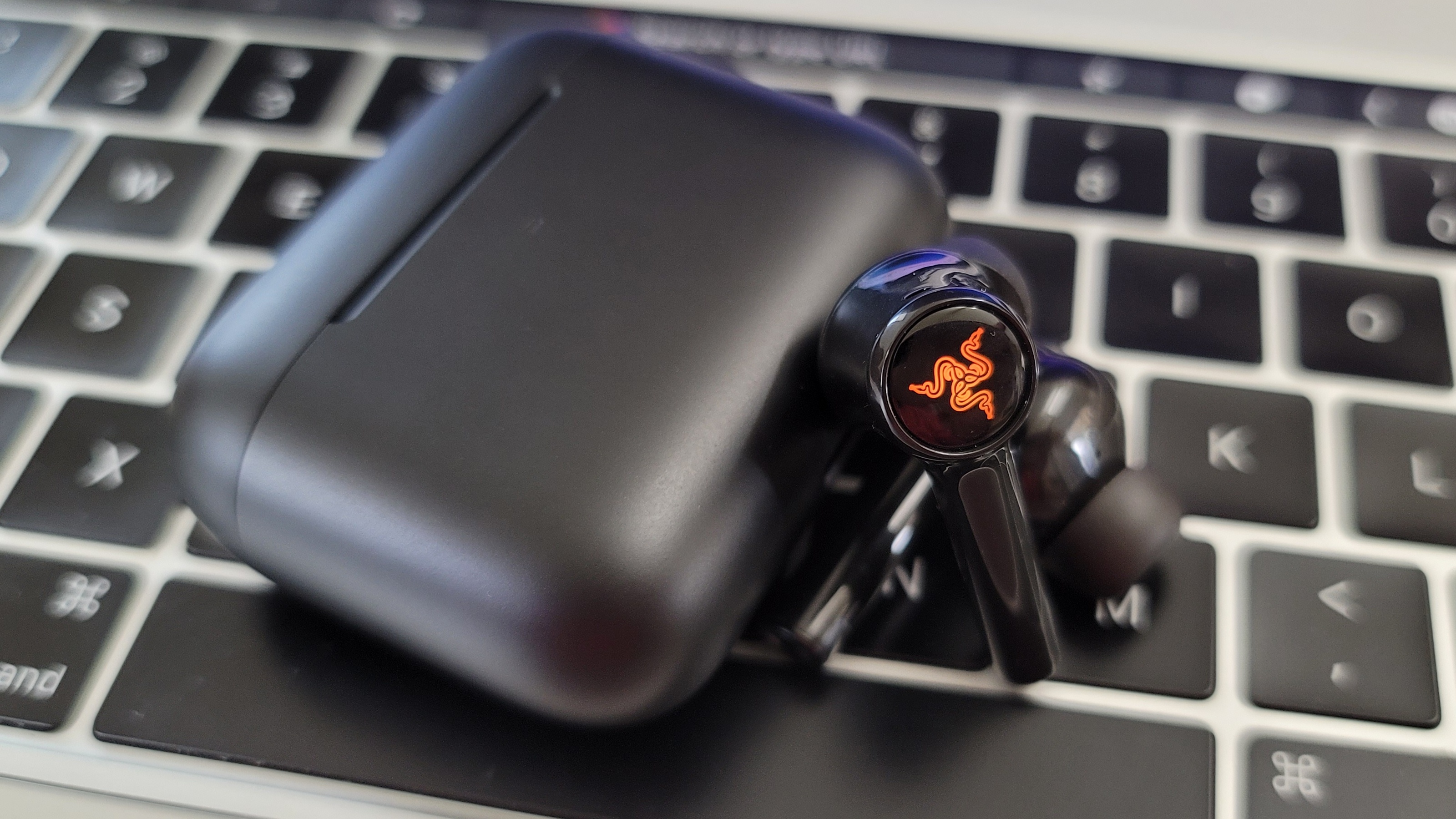 Razer Hammerhead 2nd Gen wireless earbuds review: RGB impacts battery life