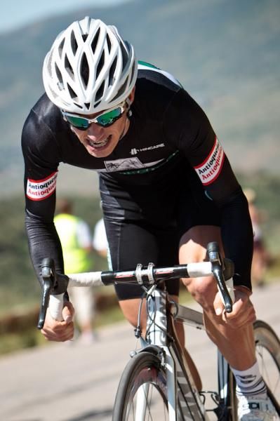 Sergio Luis Henao (Gobernacion de Antioquia - Indeportes Antioquia) charges up the uphill prologue time trial in Park City