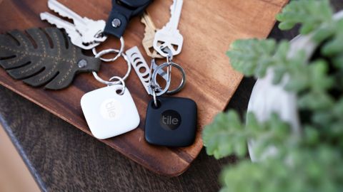 Tile Mate Slim And Sticker, The Tile Review