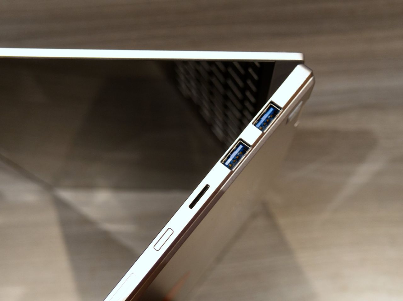 Samsung Galaxy Book Flex Alpha