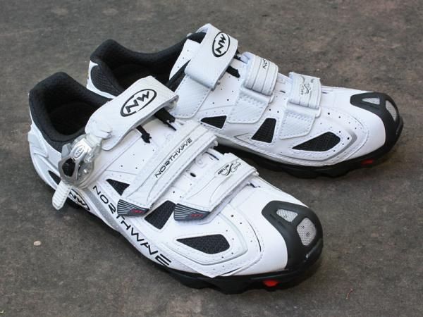 Northwave's new Rebel SBS shoes offer most of the benefits of its higher-end Aerlite range but at a substantially lower cost.