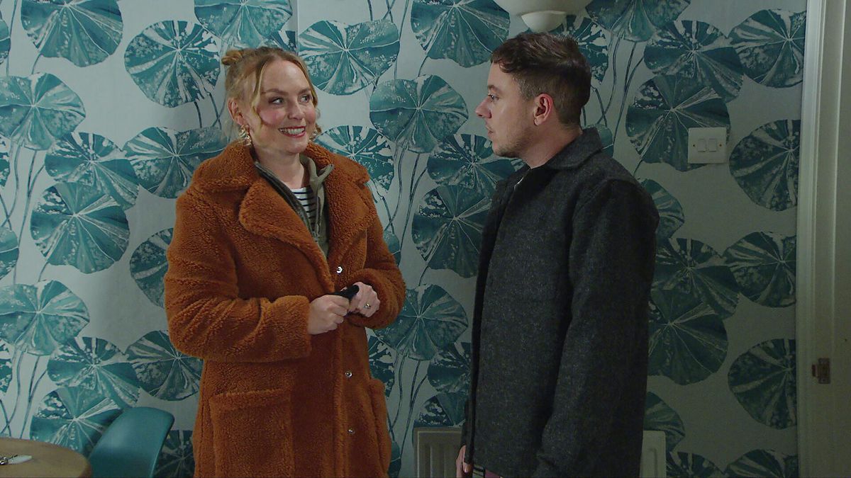 Amy is excited about the thought of having kids but does Matty feel the same?