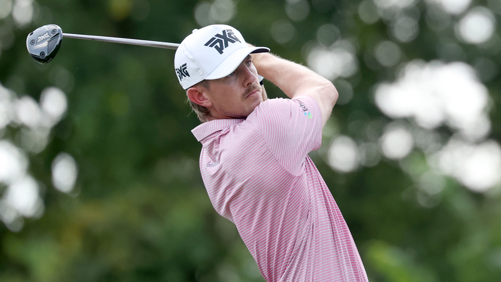 Jake Knapp hits a mini driver off the tee