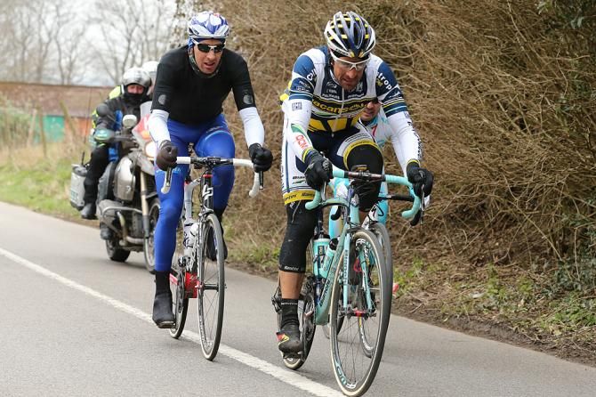 Juan Antonio Flecha (Vacansoleil) leads Ladagnous and Bazayev in the break