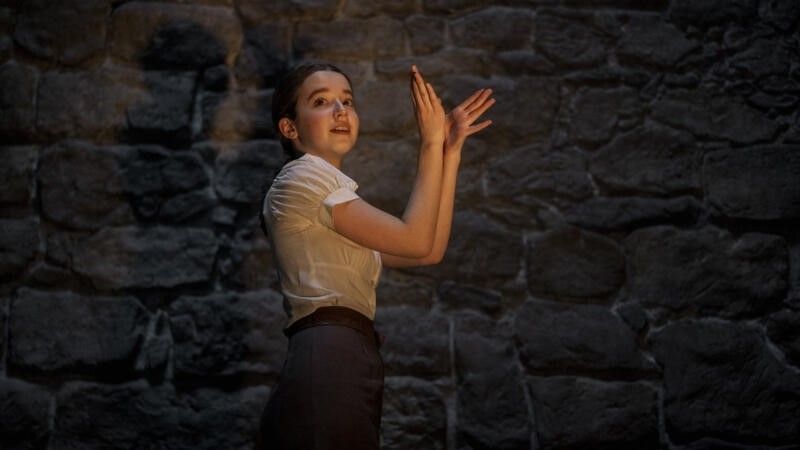 Ariella Glaser in White Bird: A Wonder Story