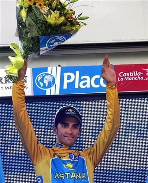 Overall leader Alberto Contador (Astana)
