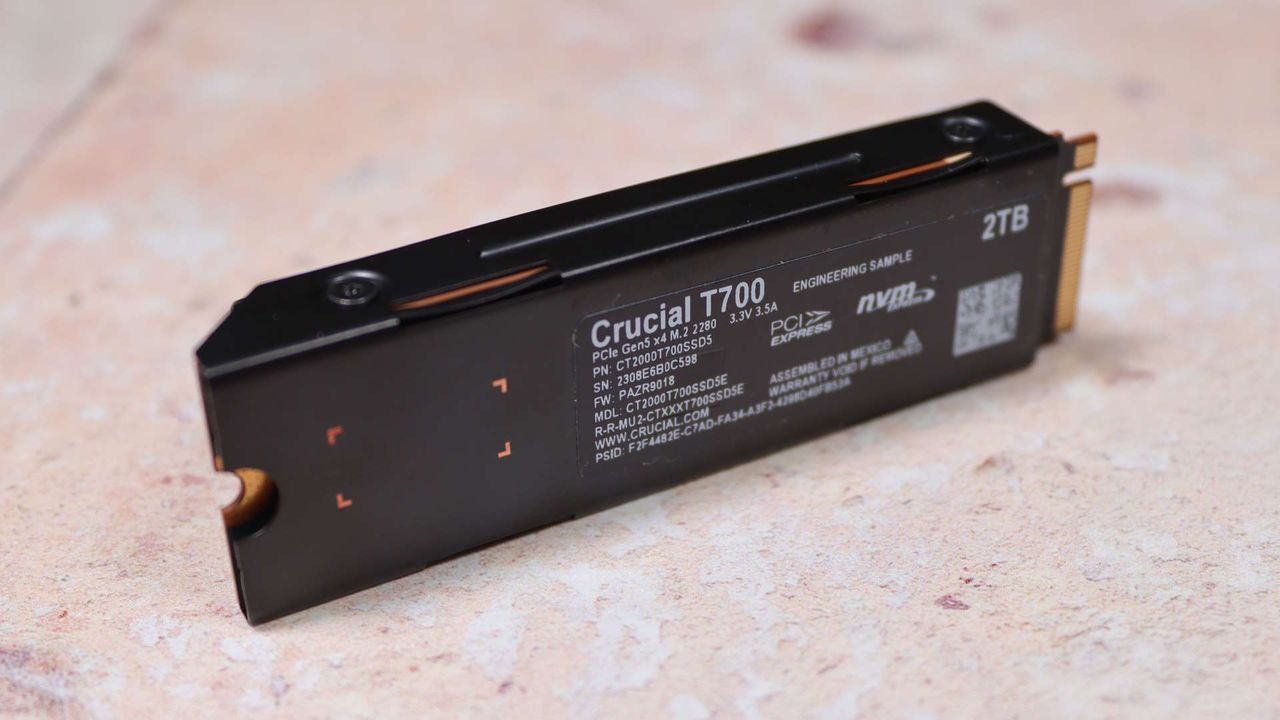 Crucial T700 SSD