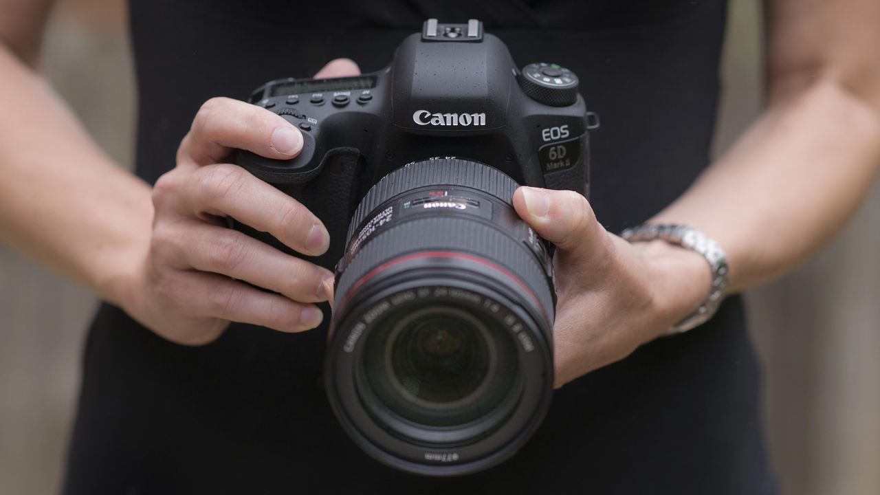 Canon EOS 6D Mark II