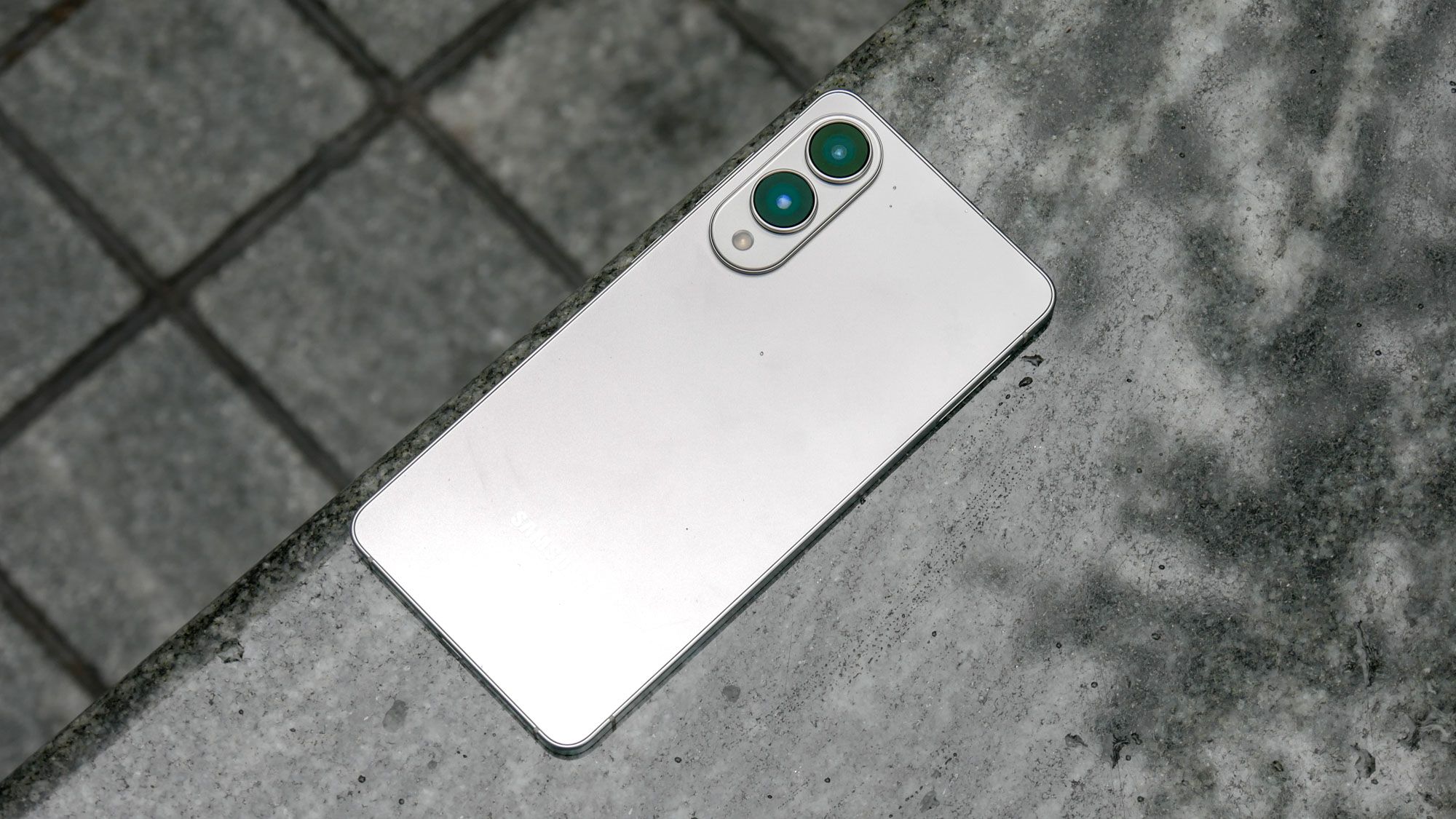 سامسونگ گلکسی S26 وارد شده است، اما سامسونگ در مورد مدل احتمالی Edge چیزی برای گفتن دارد