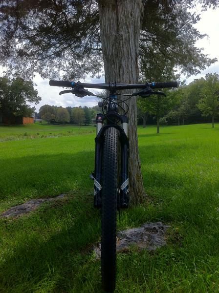 A front view of the Specialized Fate Comp