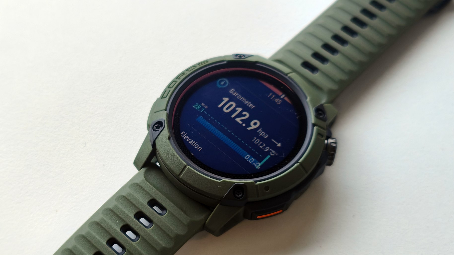 Garmin Instinct 3 vs Coros Nomad