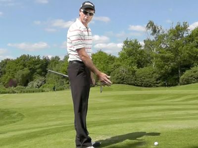 Brett-Rumford-50-yard-pitch-shot-lesson