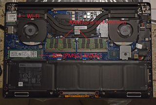 Dell XPS 15 (9550) internals