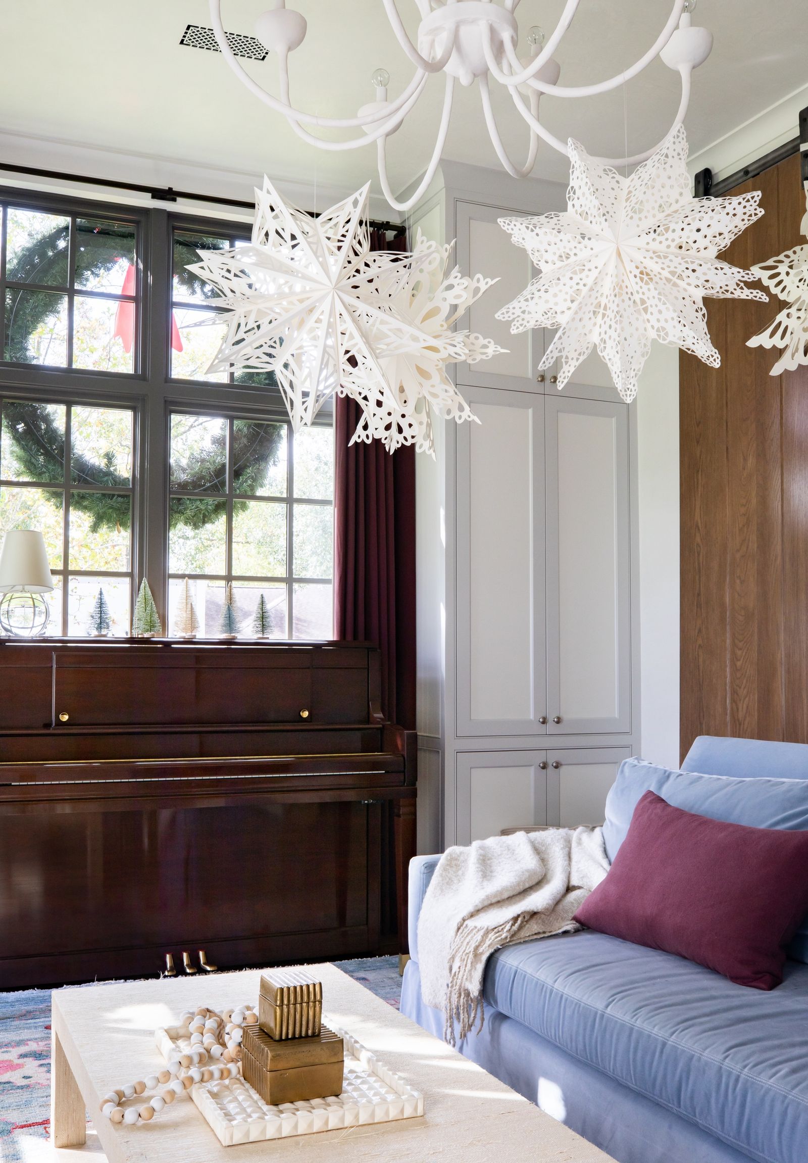 how-can-i-make-my-house-look-christmassy-livingetc