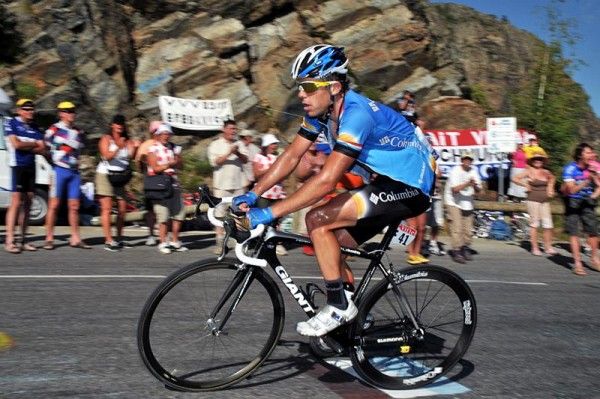 Kim Kirchen (Team Columbia) maintained a steady pace.
