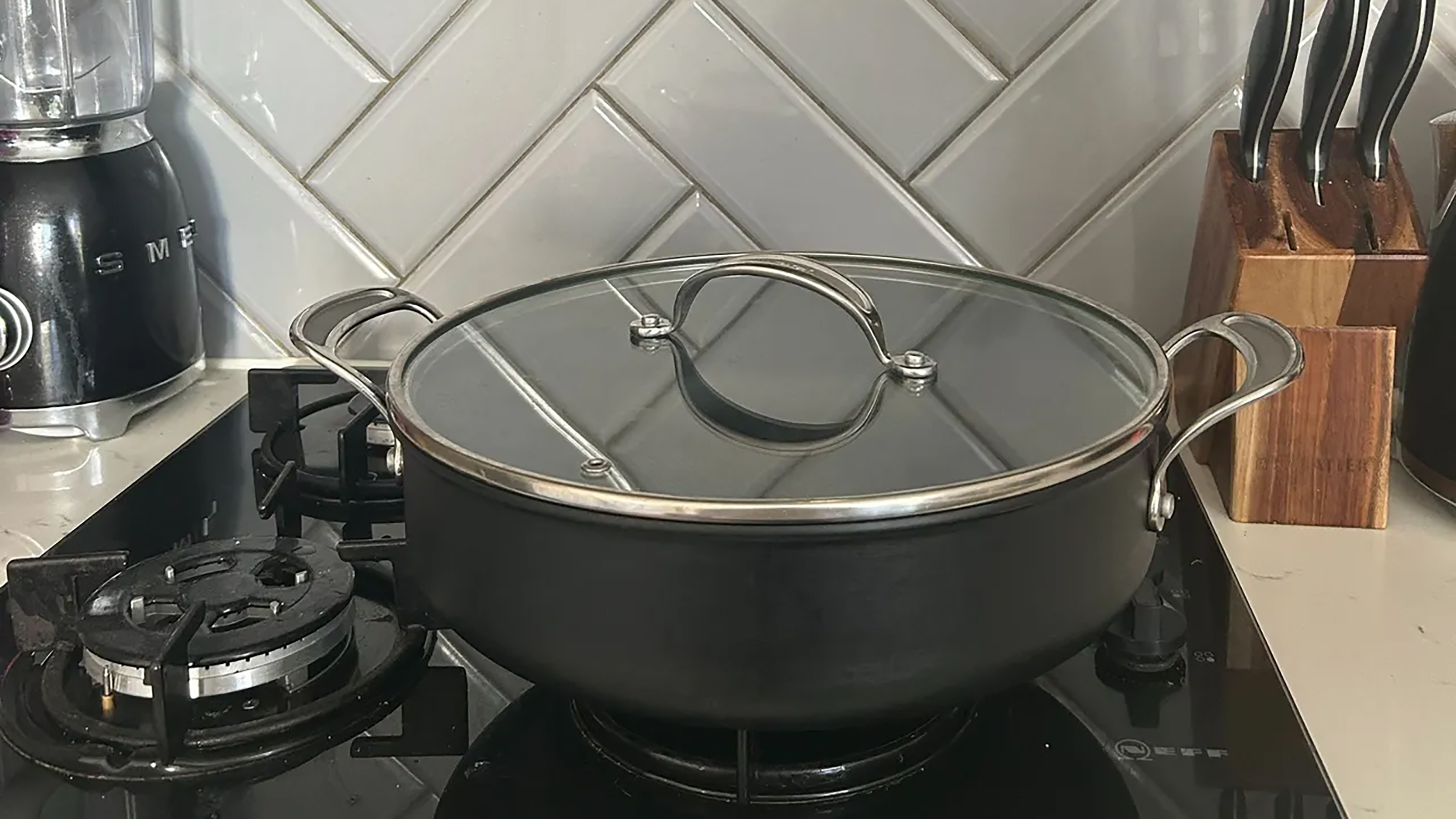 Testing Jamie Oliver's Tefal pan