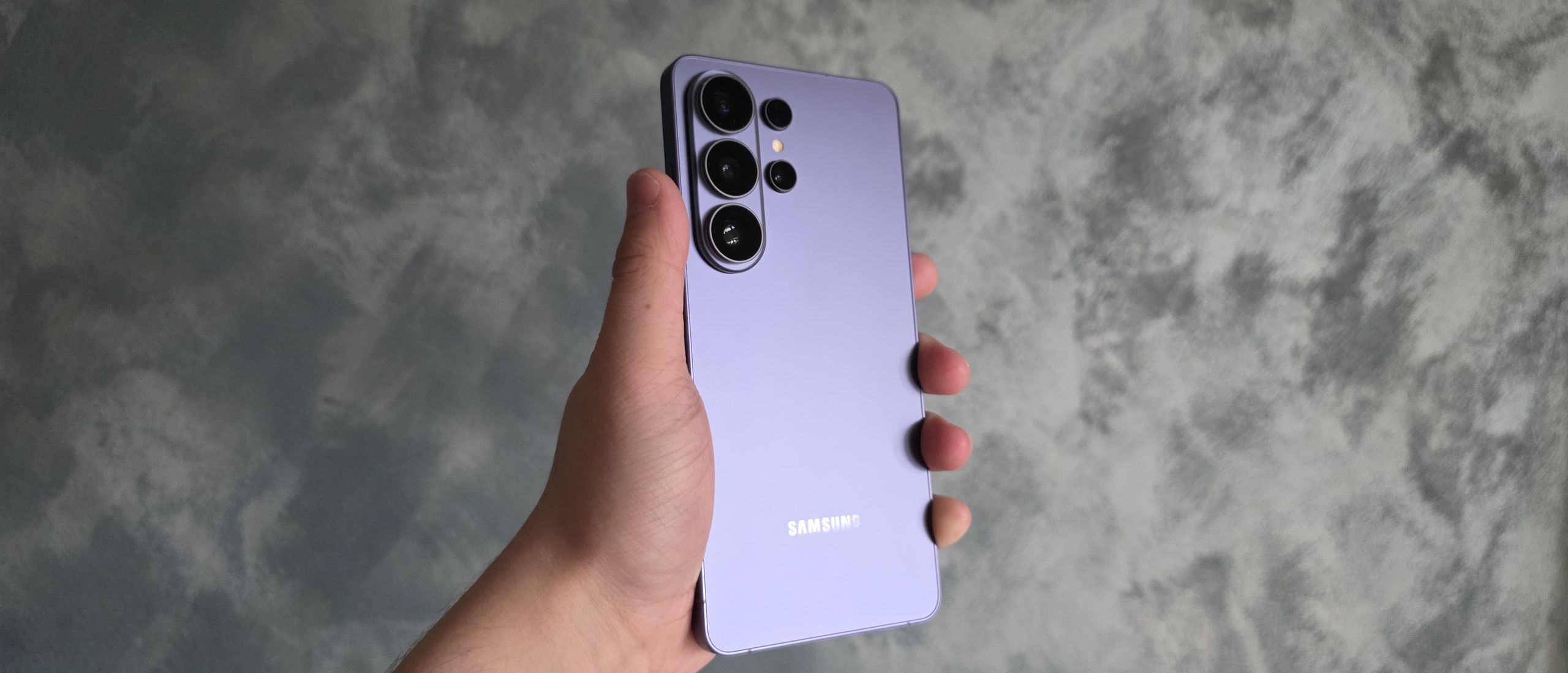 samsung-galaxy-s26-ultra-review-dunner-lichter-en-krachtiger-techradar