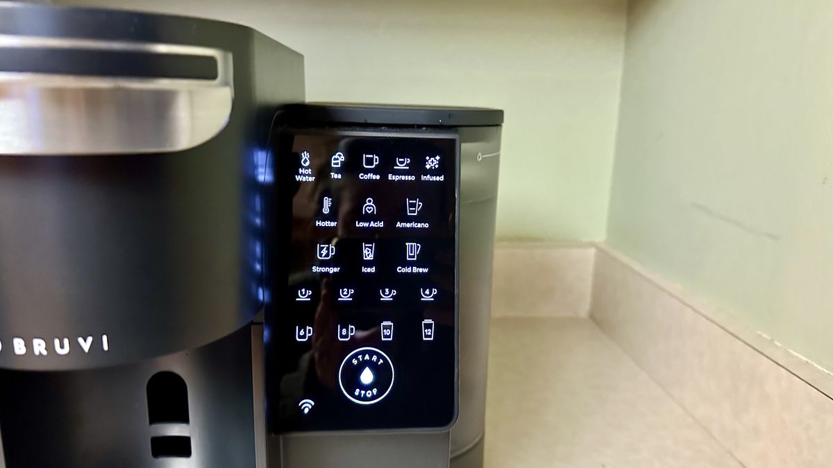 Bruvi BV-03 Black Coffee Brewer Review | Top Ten Reviews