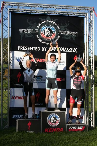 The top three women overall (l-r): Lene Byberg, Kelli Emmett and Pua Sawicki.