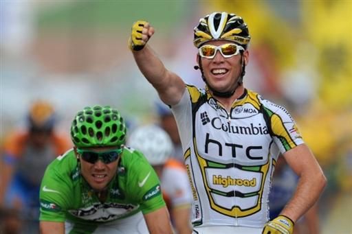 Mark Cavendish (Columbia-HTC) celebrates his fifth win of the Tour.